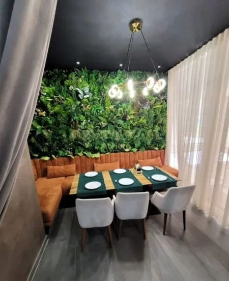 Tirane, shitet bar-kafe Kati 0, 158 m² 50.000 € (oxhaku)