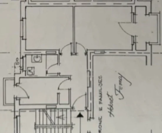 Tirane, shitet apartament 1+1+Aneks+Ballkon Kati 2, 69 m² 170.000 € (Rruga e Durresit)