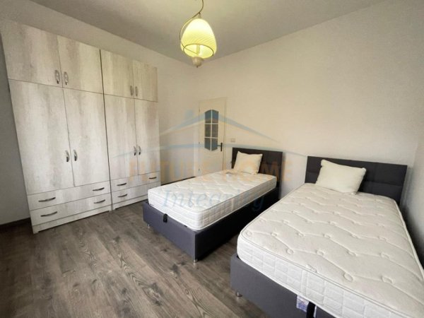 Tirane, jepet me qera apartament 2+1 Kati 6, 110 m² 600 € (Siri Kodra, Tiranë.)