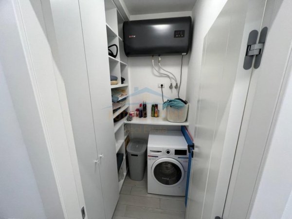 Tirane, shitet apartament 2+1 Kati 2, 119 m² 320.000 € 