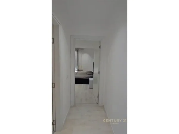 Tirane, jepet me qera apartament 2+1+Aneks+Ballkon Kati 4, 103 m² 700 € (Kompleksi Zirkon)