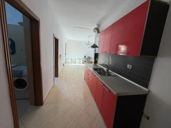 Tirane, shitet apartament 1+1 Kati 5, 61 m² 100.000 € 