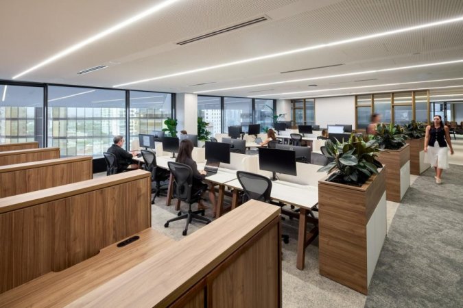 Tirane, jepet me qera zyre Kati 6, 1.950 m² 29.300 € (LAPRAKE)