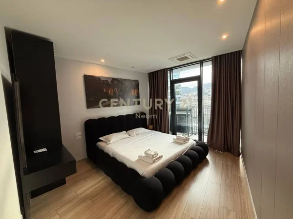 Tirane, shes apartament 2+1+Aneks+Ballkon Kati 9, 132 m² (Lake View)