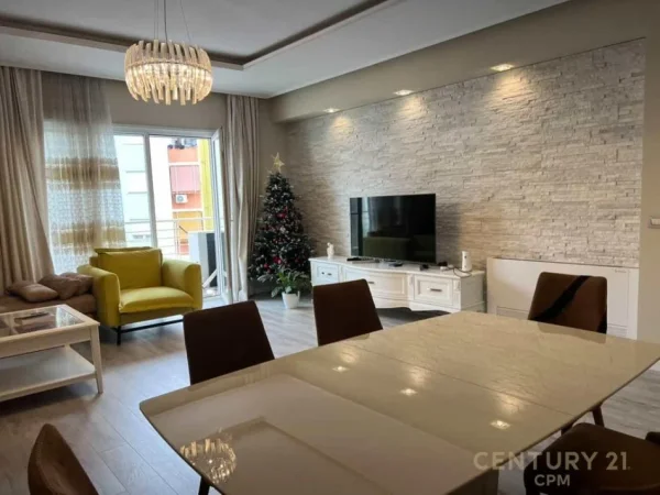 Tirane, shes apartament 4+1+Aneks+Ballkon Kati 3, 155 m² 400.000 € 