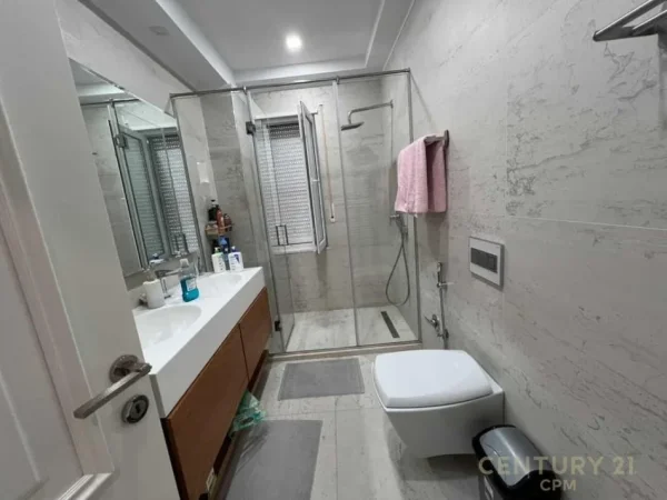 Tirane, shes apartament 4+1+Aneks+Ballkon Kati 3, 155 m² 400.000 € 