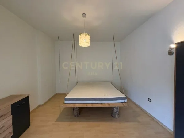 Tirane, shes apartament 2+1+Aneks+Ballkon Kati 7, 168 m² 350.000 € 