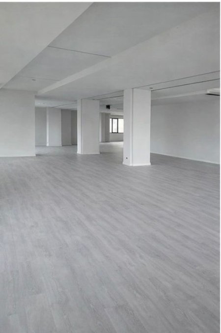 Tirane, jepet me qera ambjent biznesi Kati 3, 2.000 m² 16.000 € 