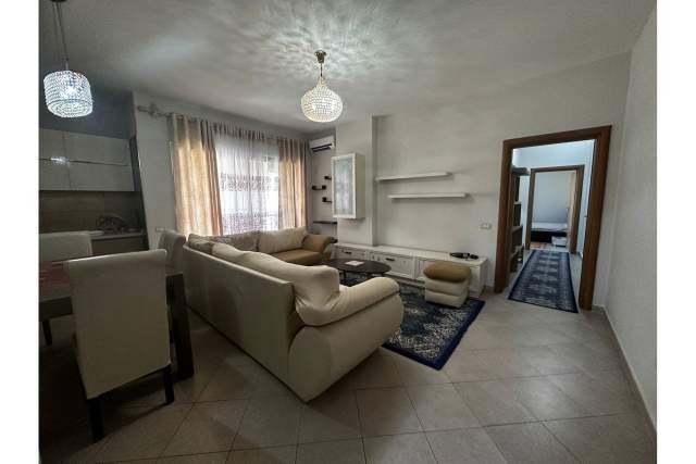 Tirane, jepet me qera apartament Kati 6, 100 m² 400 Euro (Vila L,   Astir,  Tiranë,  Shqipëri)