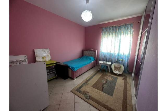 Tirane, jepet me qera apartament Kati 6, 100 m² 400 Euro (Vila L,   Astir,  Tiranë,  Shqipëri)