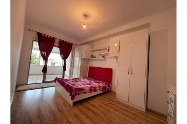 Tirane, shitet apartament Kati 0, 153 m² 120.000 Euro (Rruga Teodor Keko)