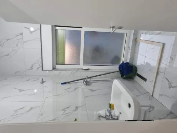 Tirane, jepet me qera apartament 2+1+BLK Mangalem21 Kati 3, 85 m²