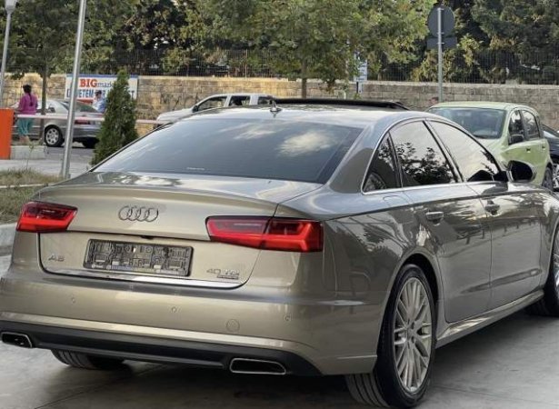 Tirane, shitet makine Audi A6 Viti 2016,