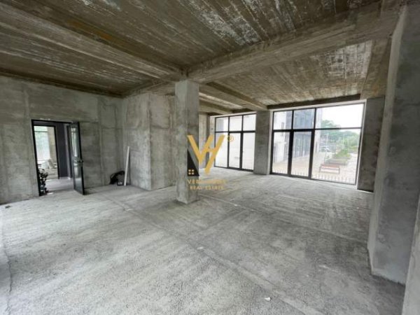 Tirane, jepet me qera zyre Kati 0, 90 m² 600 Euro (RRUGA AGIM PRODANI)