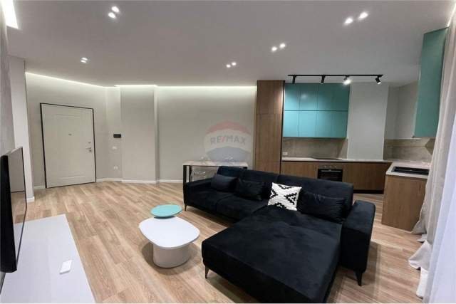 Tirane, jepet me qera apartament 1+1 Kati 8, 67 m² 700 Euro (Kompleksi Delijorgji)