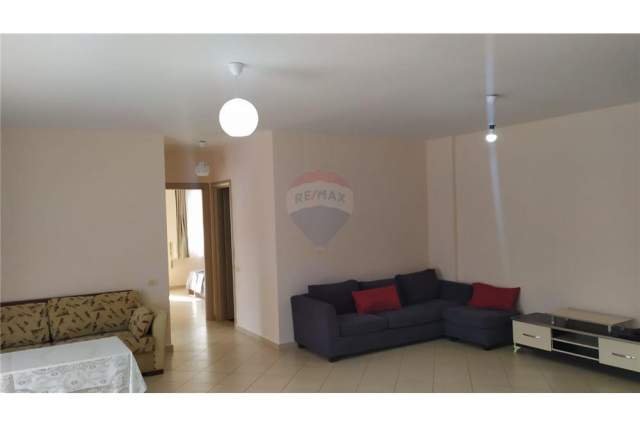 Tirane, jepet me qera apartament Kati 3, 105 m² 450 Euro (Kodra e Diellit)