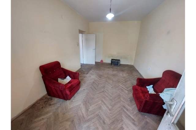 Tirane, shitet apartament Kati 2, 57 m² 88.000 Euro (21 Dhjetori,  Tiranë,  Shqipëri)