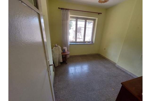 Tirane, shitet apartament Kati 2, 57 m² 88.000 Euro (21 Dhjetori,  Tiranë,  Shqipëri)