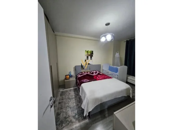 Tirane, jepet me qera apartament 1+1+Ballkon Kati 6, 74 m² 450 € (YZBERISHT)