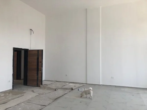 Tirane, jepet me qera zyre Kati 1, 88 m² 600 € 