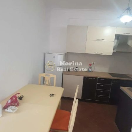 Tirane, jepet me qera apartament 2+1 Kati 7, 100 m² 450 € (Astir)