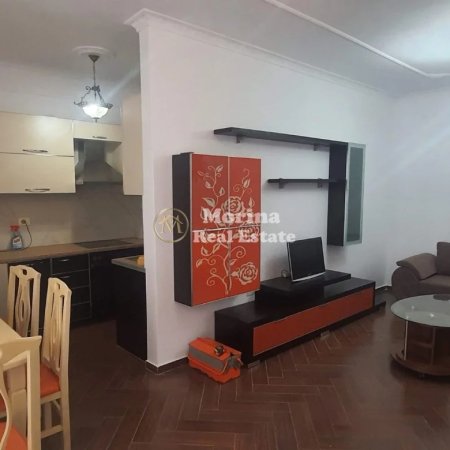 Tirane, jepet me qera apartament 2+1 Kati 7, 100 m² 450 € (Astir)