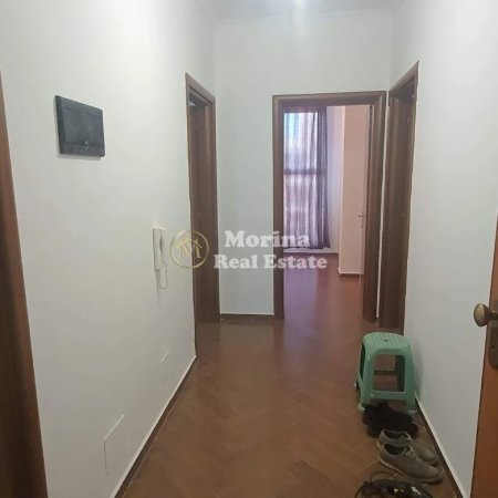 Tirane, jepet me qera apartament 2+1 Kati 7, 100 m² 450 € (Astir)
