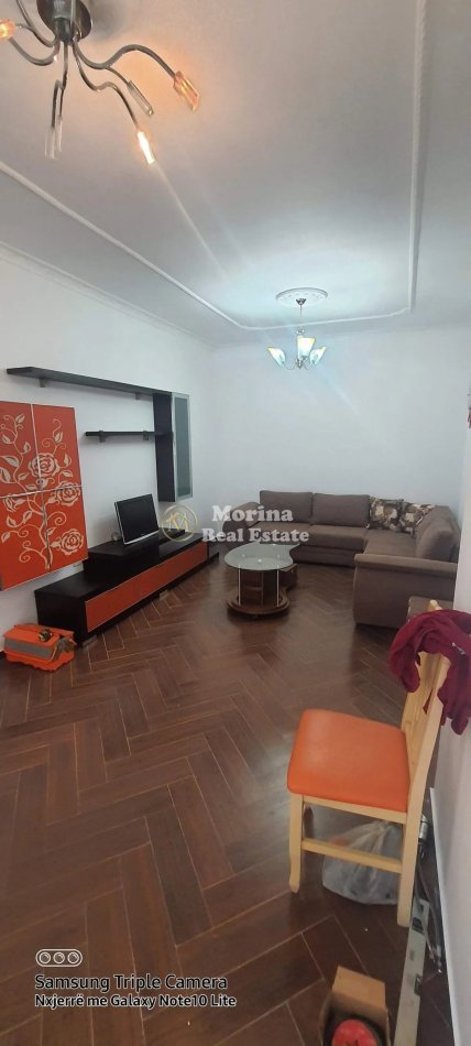 Tirane, jepet me qera apartament 2+1 Kati 7, 100 m² 450 € (Astir)