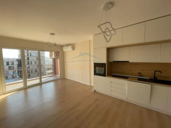 Tirane, jepet me qera apartament 2+1 Kati 7, 88 m² 680 € 