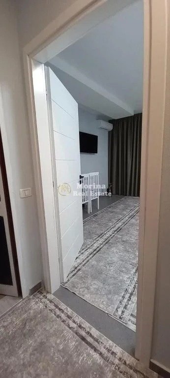 Tirane, jepet me qera apartament 1+1 Kati 1, 35 m² 500 € (Rruga e Kavajes)