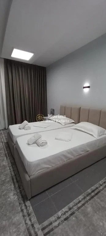 Tirane, jepet me qera apartament 1+1 Kati 1, 35 m² 500 € (Rruga e Kavajes)