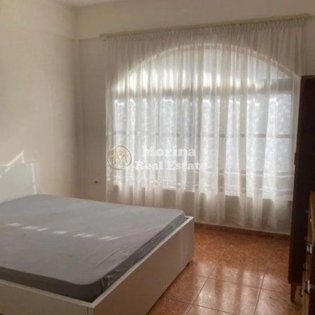 Tirane, jepet me qera shtepi 1+1 Kati 0, 50 m² 280 € (Selite)