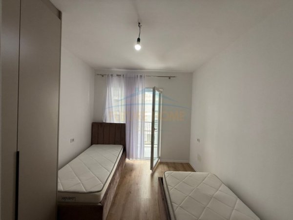 Tirane, jepet me qera apartament 2+1 Kati 2, 74 m² 500 € (QTU)