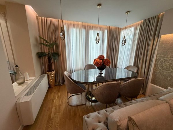 Tirane, shes apartament 3+1+Aneks+Ballkon Kati 1, 129 m² 390.000 € (Rruga e Elbasanit)