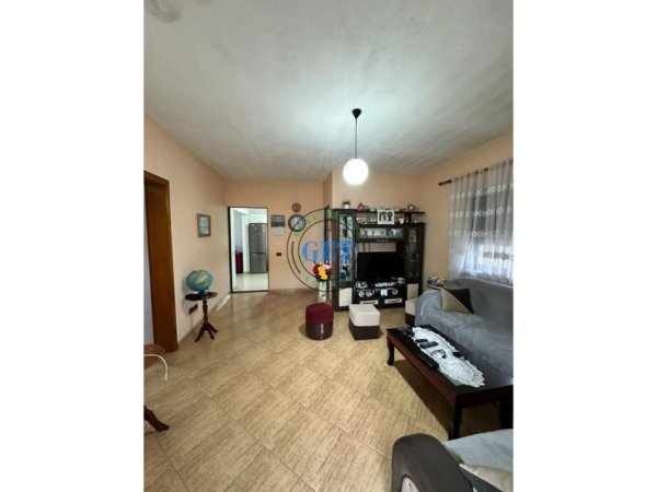 Durres, shitet Vile 4+1 Kati 2, 228 m² (Ish Keneta)