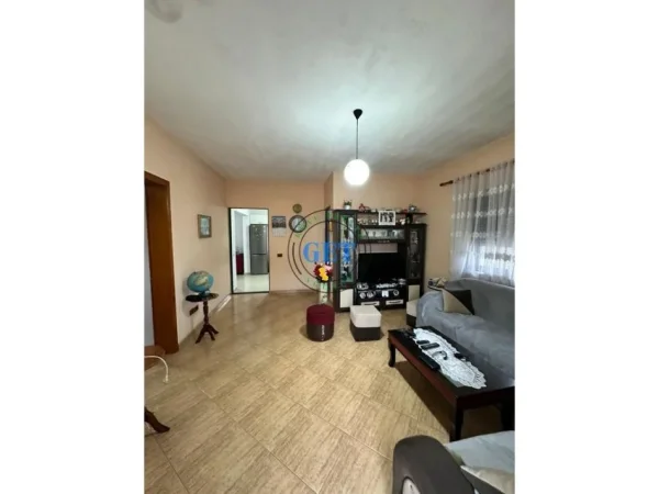 Durres, shitet Vile 4+1 Kati 2, 228 m² (Ish Keneta)