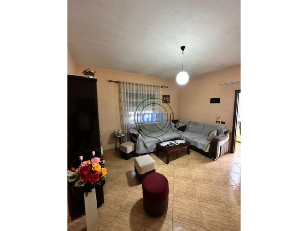 Durres, shitet Vile 4+1 Kati 2, 228 m² (Ish Keneta)