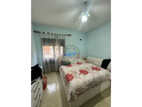 Durres, shitet Vile 4+1 Kati 2, 228 m² (Ish Keneta)