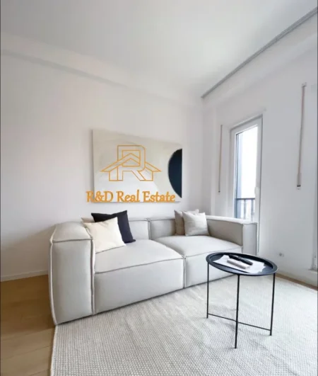 Tirane, jepet me qera apartament 1+1 Kati 1, 65 m² 900 € (Rezidenca Quartum(Rruga Panorama))