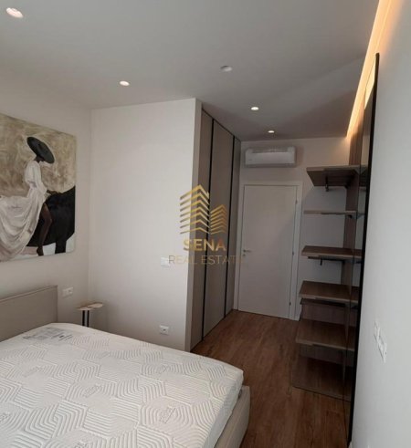 Tirane, jepet me qera apartament 2+1 Kati 3, 120 m² 1.500 € (Liqeni i Thate)