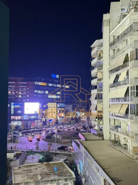 Tirane, jepet me qera apartament 1+1 Kati 6, 70 m² 760 € (Zogu i Zi)