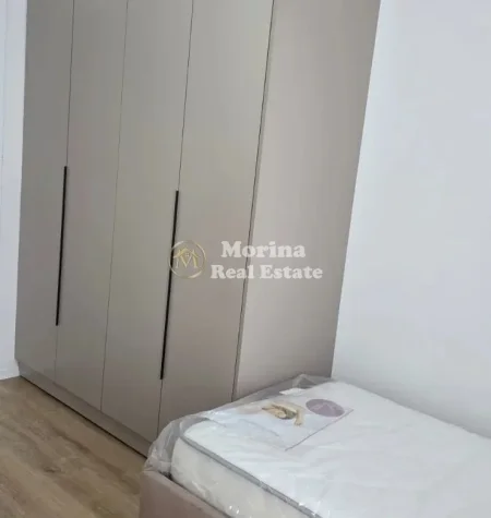 Tirane, jepet me qera apartament 2+1+Ballkon Kati 2, 70 m² 500 € (Univers City)
