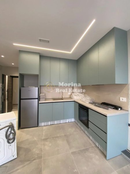 Tirane, jepet me qera apartament 1+1 Kati 7, 40 m² 400 € (5 Maji)