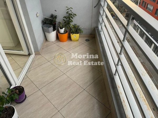 Tirane, jepet me qera apartament 2+1 Kati 7, 90 m² 700 € (Jordan Misja)
