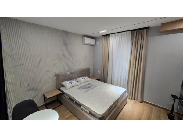 Tirane, Shiten, 3- Garsoniere+Ballkon Kati 4, 78 m² 255.000 € (Rruga Mine Peza)