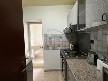 Tirane, shitet apartament 2+1 Kati 4, 129 m² 260.000 € 