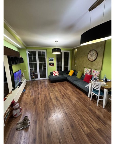 Tirane, shitet apartament 2+1 , 124 m² 375.000 € 