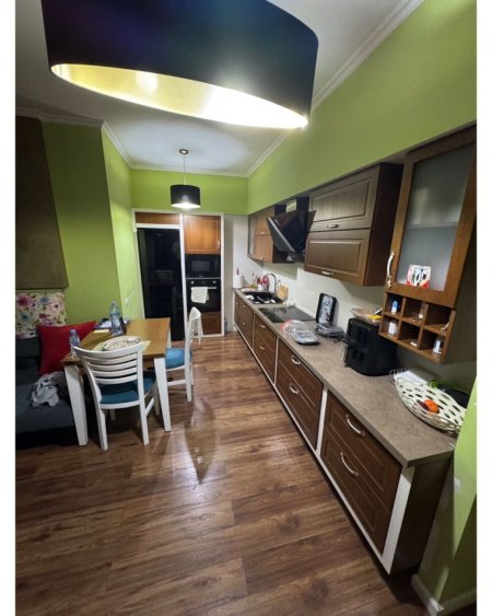 Tirane, shitet apartament 2+1 , 124 m² 375.000 € 