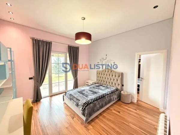 Tirane, jepet me qera Vile 2 Katshe Kati 0, 500 m² 5.000 € (Petrele)