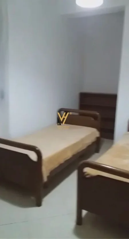 Tirane, jepet me qera apartament 2+1+Ballkon Kati 3, 100 m² 450 € (SHKOLLA E BASHKUAR)